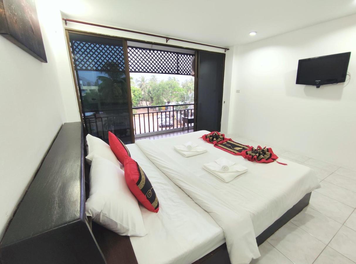Sea Beach Paradise Patong 외부 사진