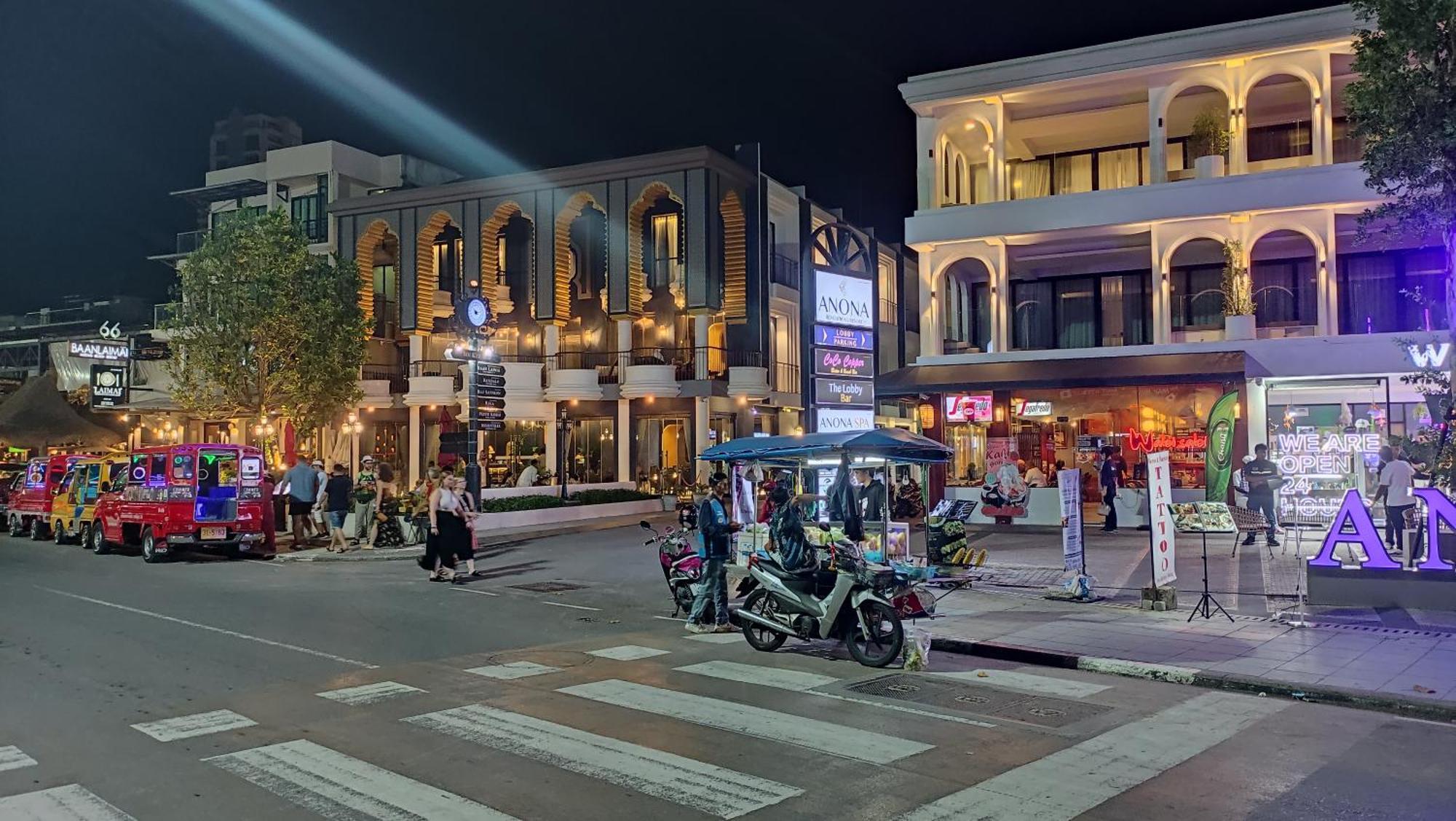 Sea Beach Paradise Patong 외부 사진