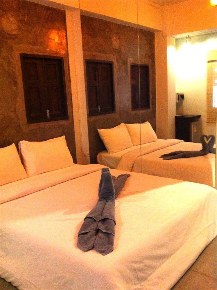 Sea Beach Paradise Patong 외부 사진