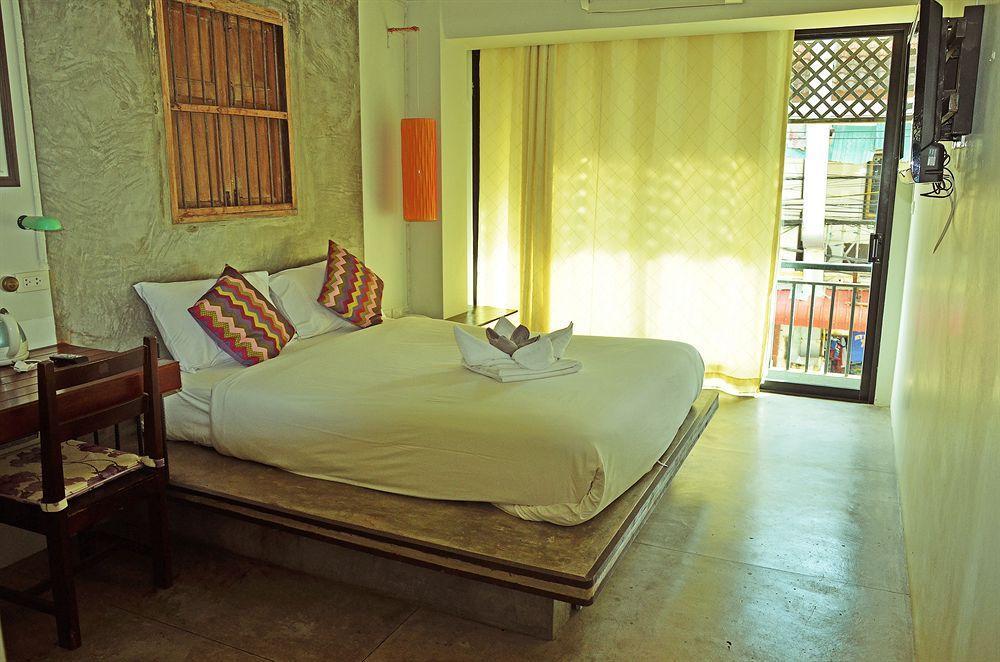 Sea Beach Paradise Patong 외부 사진